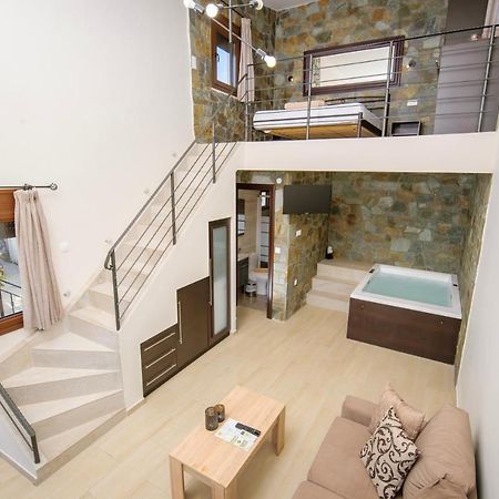 Stone Suites Pefkochori Exterior photo