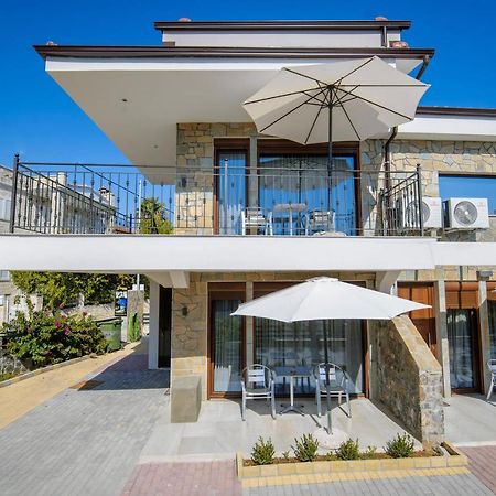 Stone Suites Pefkochori Exterior photo