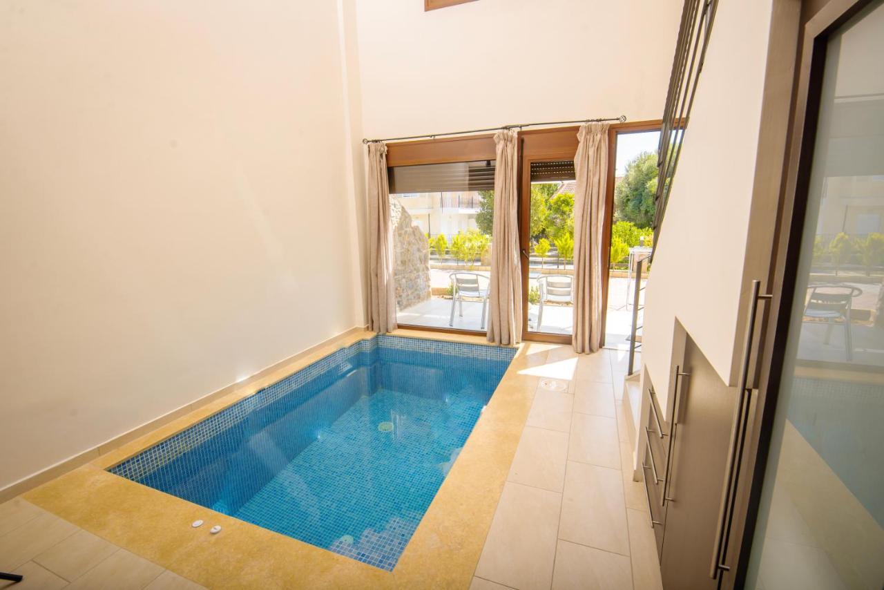 Stone Suites Pefkochori Exterior photo