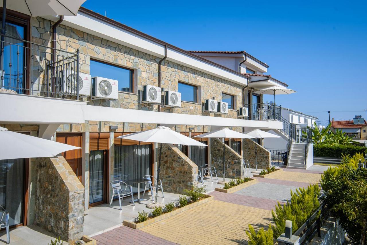 Stone Suites Pefkochori Exterior photo