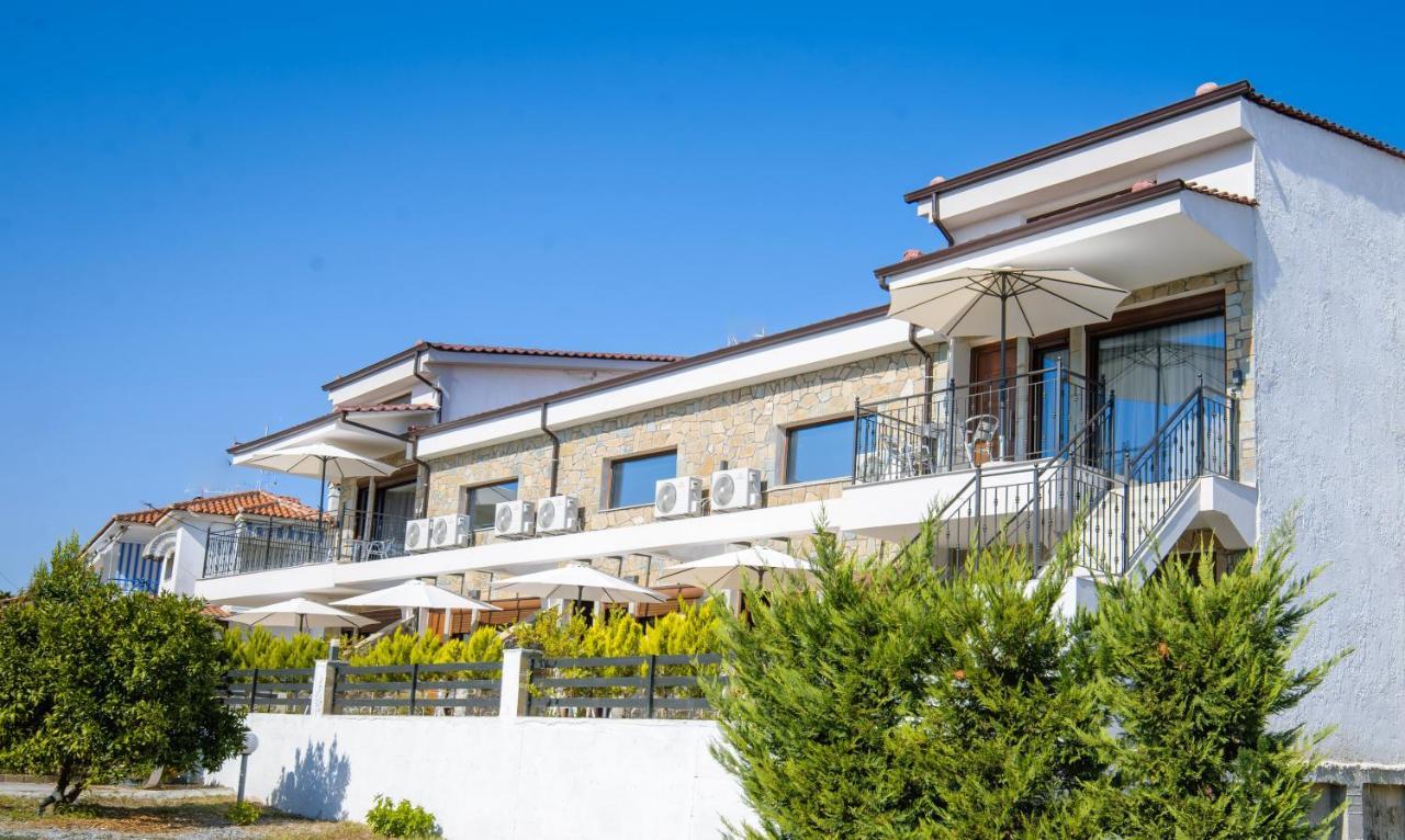 Stone Suites Pefkochori Exterior photo